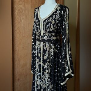 Black and gold kaftan